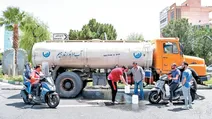 چند ساعتی که تبدیل به چند روز شد!/ تهرانی ها گرم ترین روز سال را بدون آب گذراندند