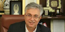 اندیشه‌های «اتاقی به وسعت ایران»
