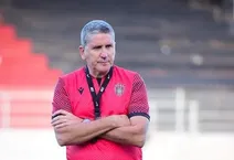 دانلود فیلم/ سرمربی پرسپولیس وارد تهران شد