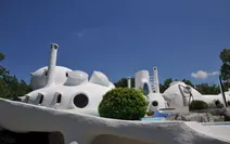 ساخت خانه بدون آجر و کاشی توسط حباب ساز